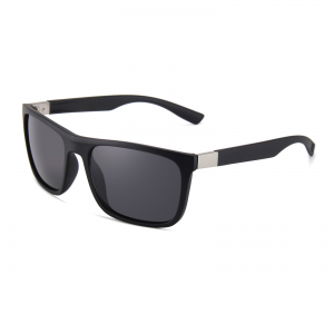 RUISEN’S Men Polarized Square Sunglasses UV400 Metal Decor Temple Anti-Glare Sun Glasses for Driving Fishing Beach Travel Outdoor Casual Eyewear 1689