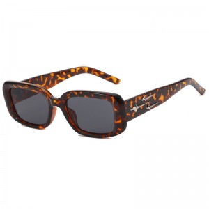 RUISEN’S Fashion Meteor Square Frame Peplum Sunglasses 20309