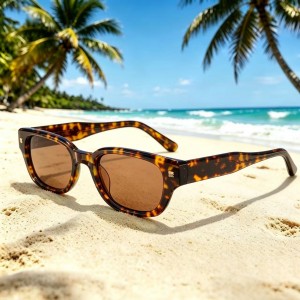 RUISEN’S Vintage Rectangle Glasses Beach Sunglasses Outdoor Casual Daily Travel Fashion 8626