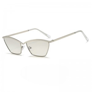 RUISEN’S Cool Square Sunglasses For Women  8054