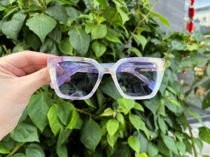 RUISEN’S Artisan Handcrafted Iridescent Pearl Cellulose Acetate Square Sunglasses AT8002
