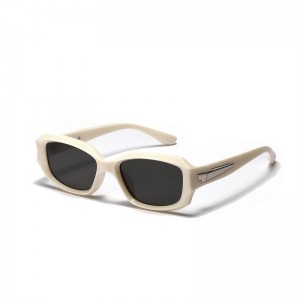 RUISEN’S Unisex Vintage Full Rectangular Frame Sunglasses