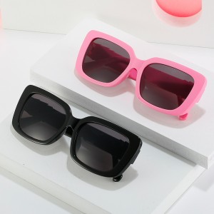 फैक्टरी थोक मूल्य पीसी फ्रेम सनी विभिन्न रंग उपलब्ध यूवी 400 काले चश्मे