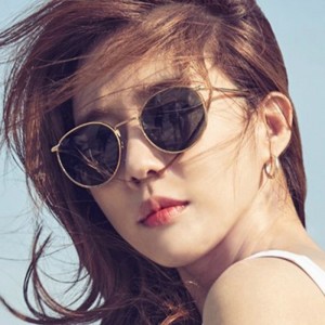 यू इन-ना और टैयॉन वही रेट्रो सनीज़ हॉट सेलिंग मेटल राउंड फ़्रेम महिला धूप का चश्मा