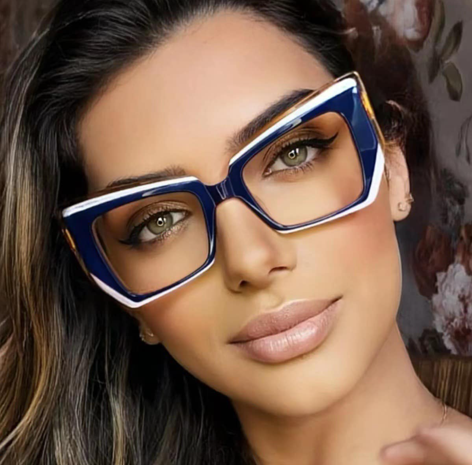 Difference between Optical Glasses and Regular Glasses