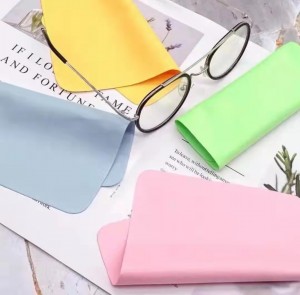 RUISEN’S Customizable Logo Lens Cleaning Cloth RS-041