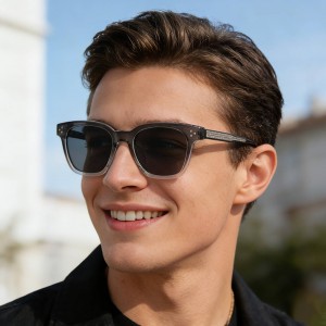 RUISEN’S New TR Polarized Sunglasses UV Resistant Sunglasses 9353